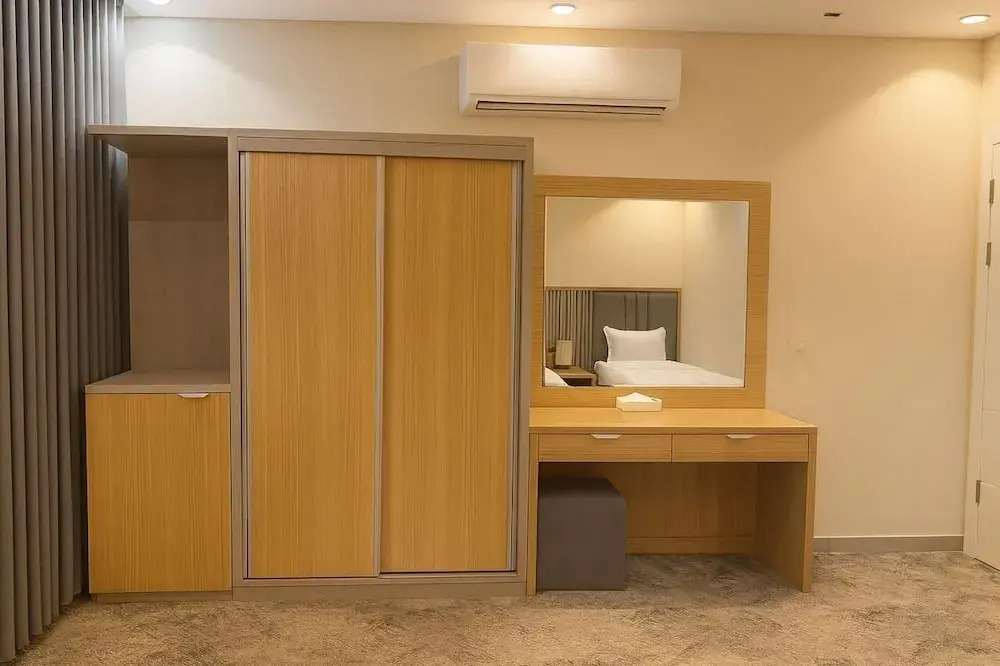 calm hotel
