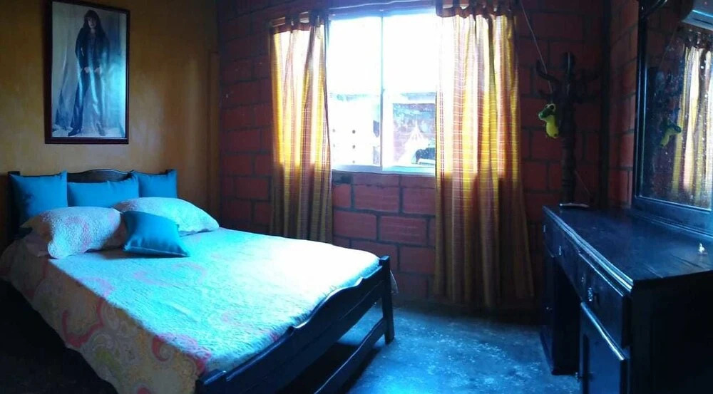 Hostal VILLA JULIANA