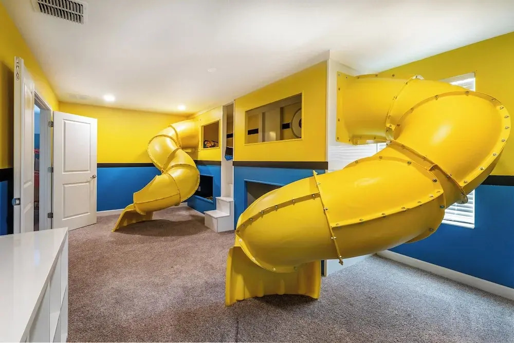 9BR Villa Home Theater Pool Sleeps 16