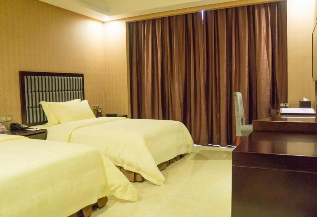 Aimoer Hotel