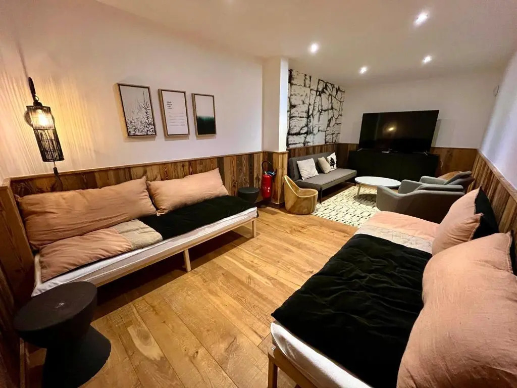 Chalet Les Gets, 5 pièces, 14 personnes - FR-1-598-41