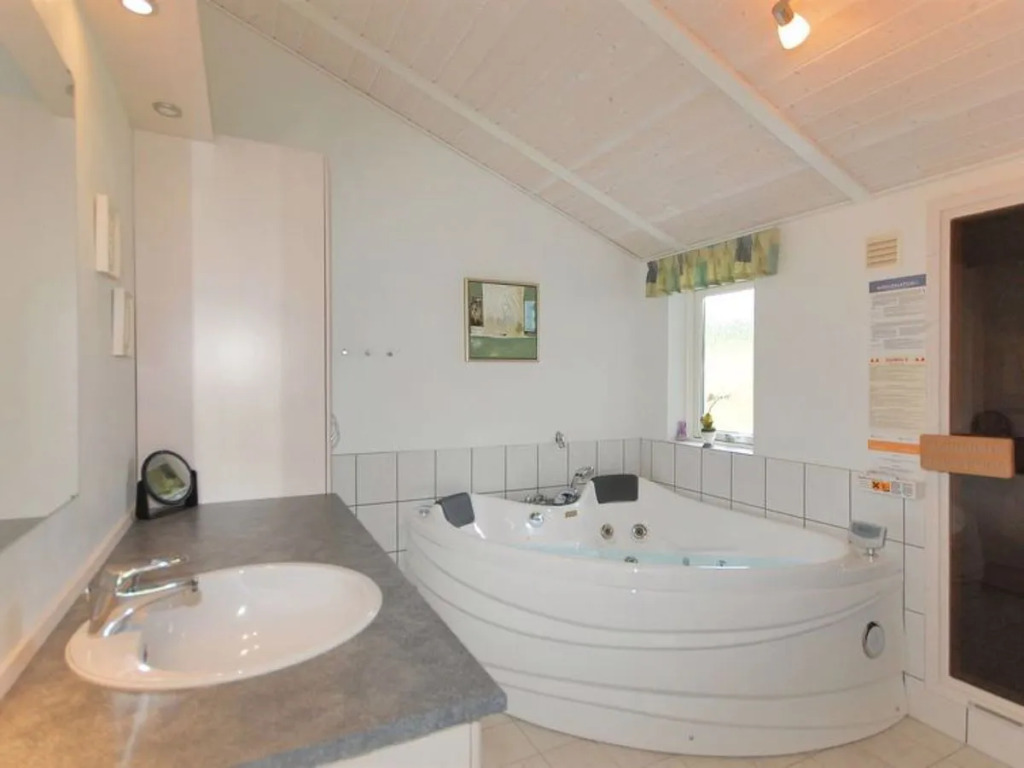 "Vivina" - 700m from the sea in NW Jutland
