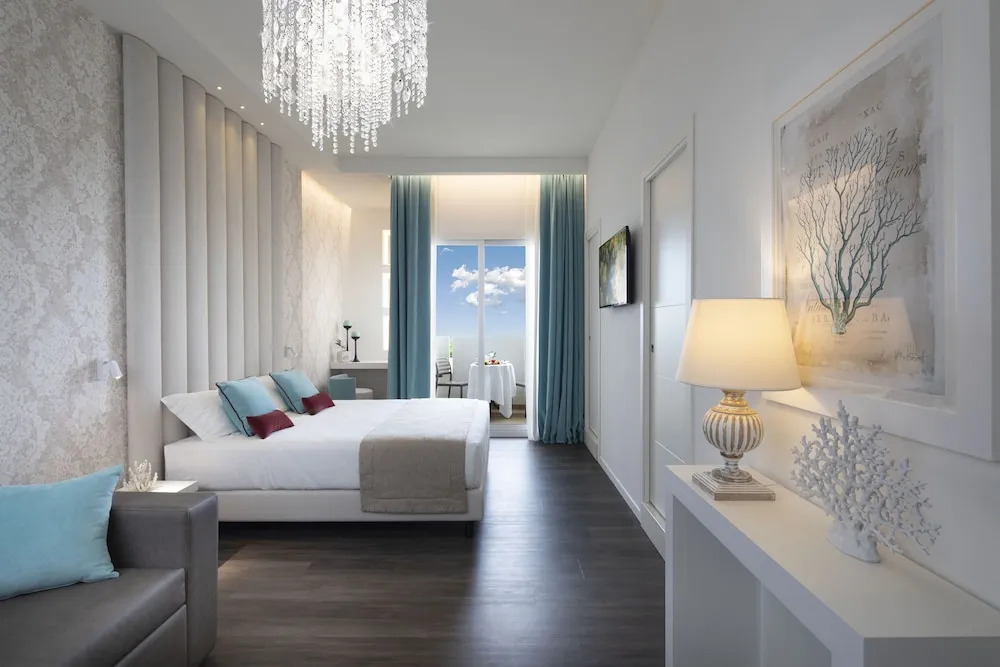 Litoraneo Suite Hotel