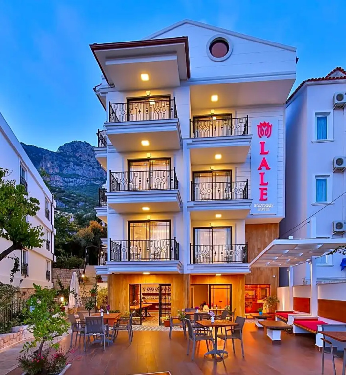 Lale Hotel