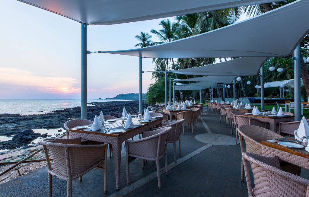 Bay15 Resort