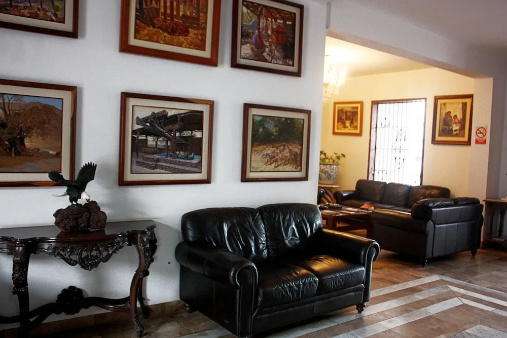 Hotel El Huarango