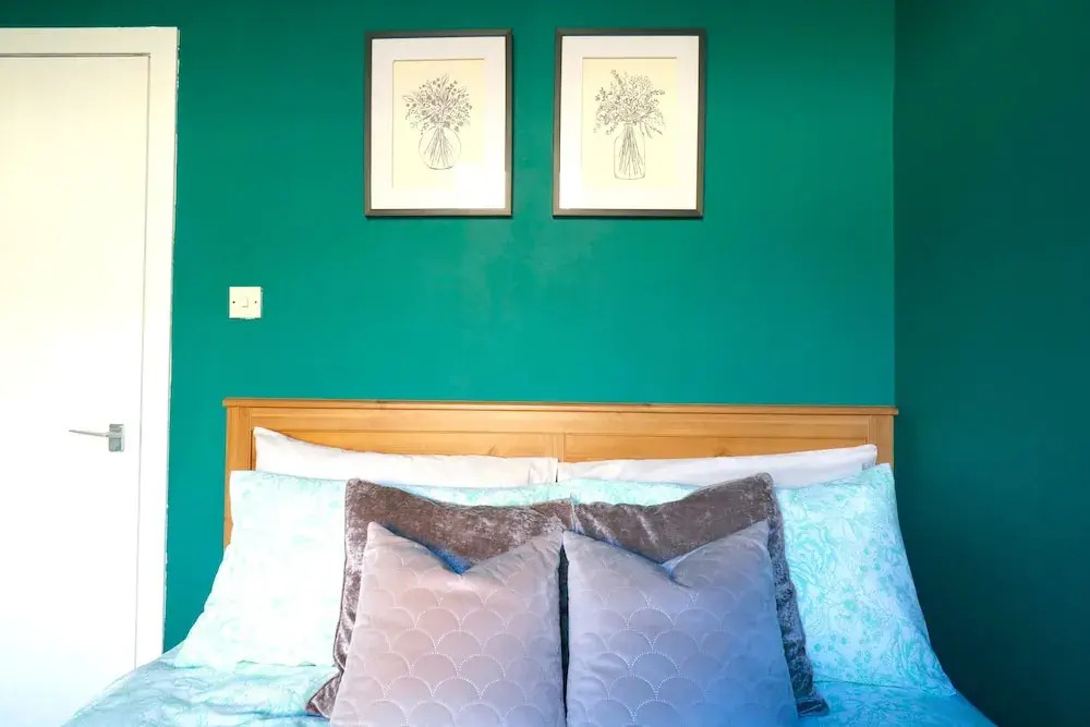 Comfortable Apartment in West End