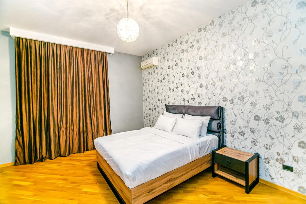 Zarifa Aliyeva str. 28 M63 Daire