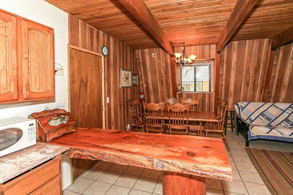 Bear's Den
