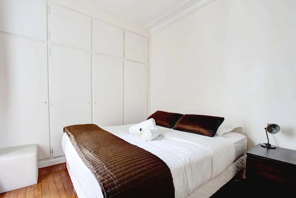 Spacious Family Apartment Near Bois de Boulogne
