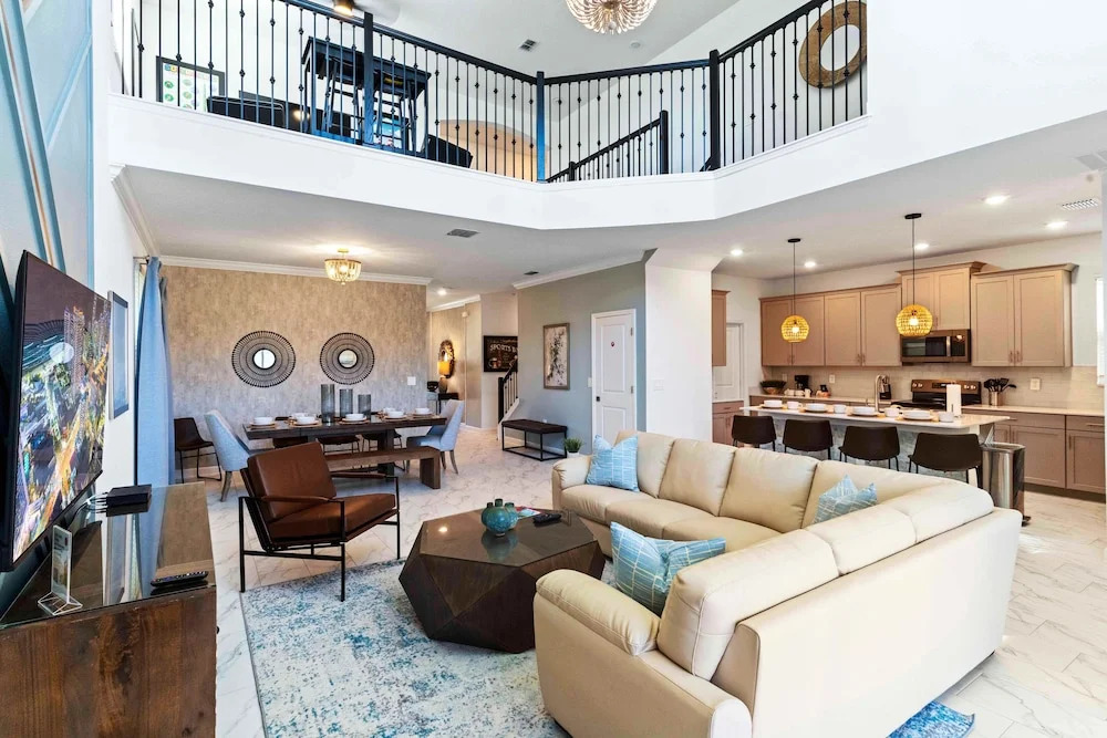 9203 Sommerset Hills Drive