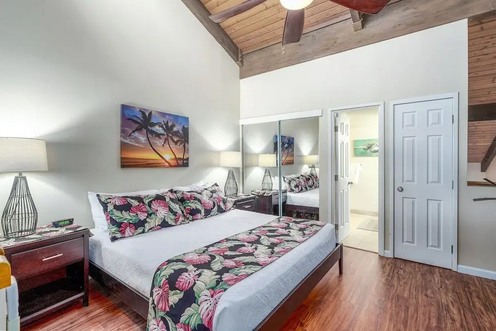 Kamaole Sands 2-406 - Luxurious Renovation - Penthouse Ocean Views - Split AC
