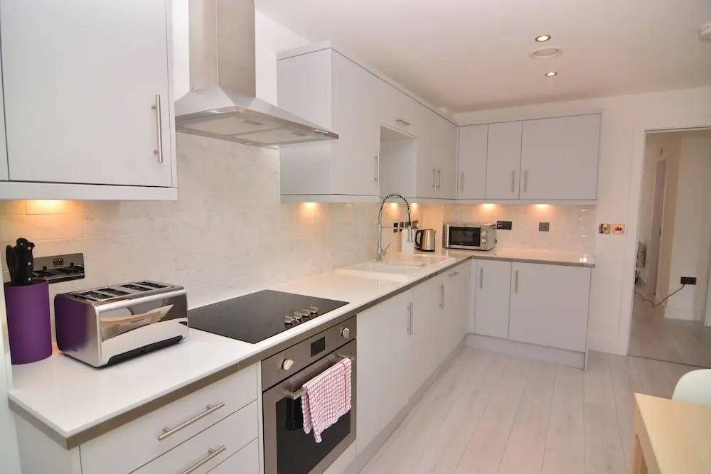 MACARENA WHARF Apartments