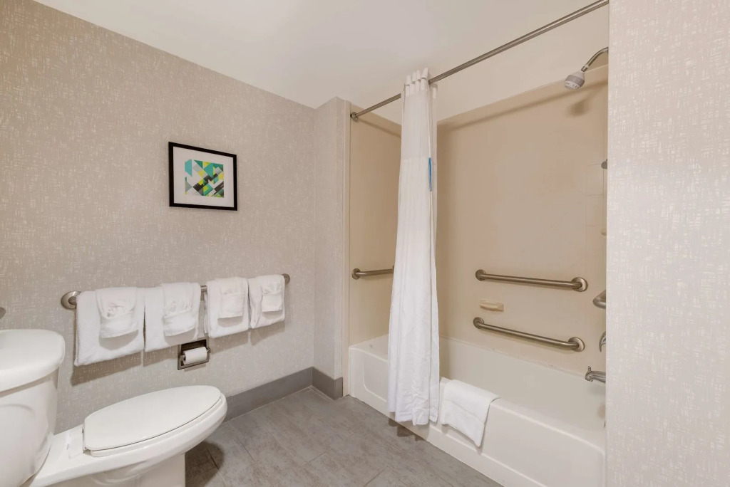 Hampton Inn & Suites Charlotte-Airport