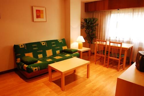 Apartamentos Pardinas 13