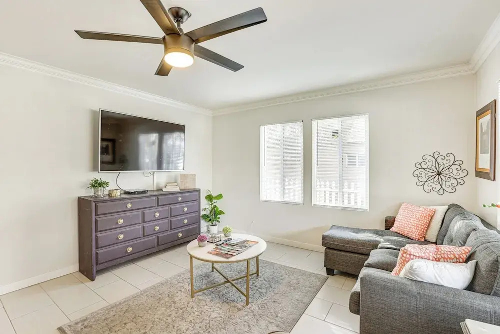 5 Mi to Dtwn: Pet-friendly Phoenix Gem w/ Patio