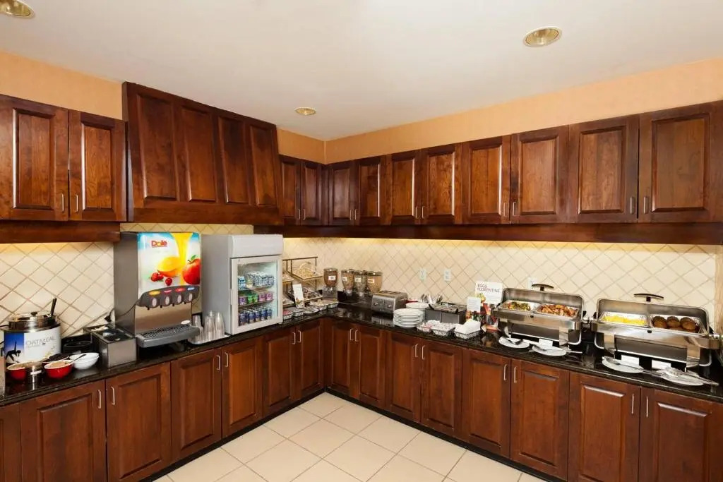 Residence Inn by Marriott Wichita East At Plazzio