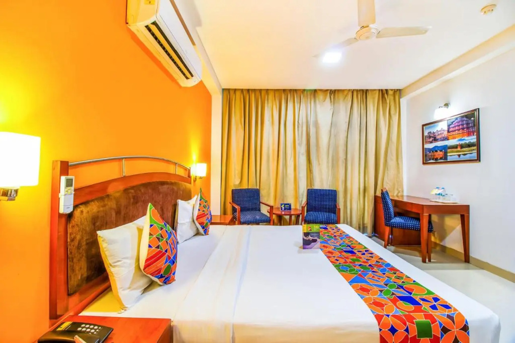 FabHotel F9 NFC