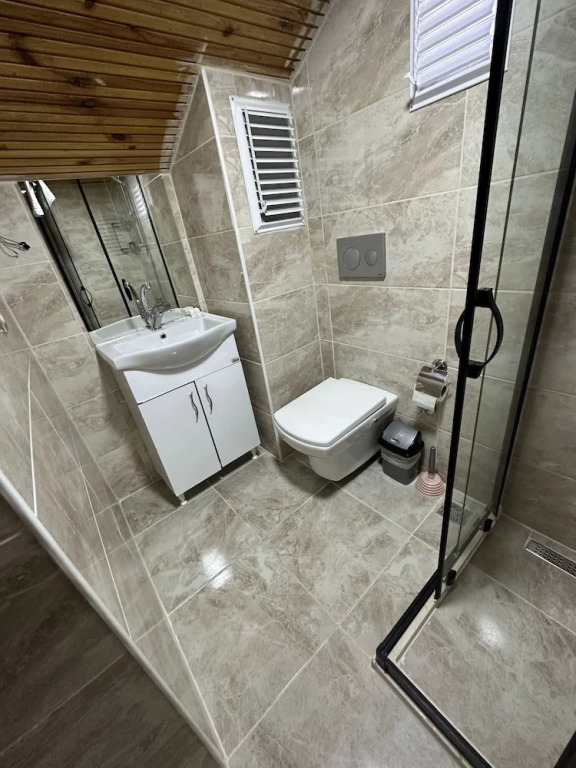 LINNGA HOTEL & SUITE