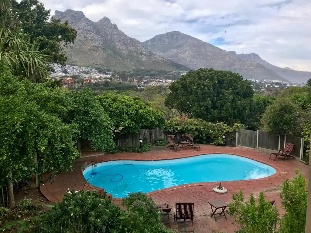 The Salt House Guest House in Hout Bay