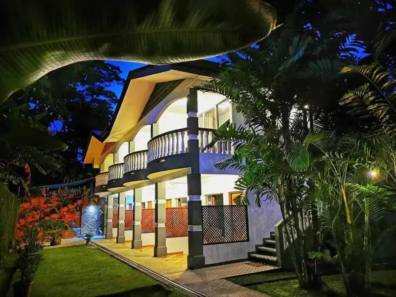 Hotel Sierra Arenal