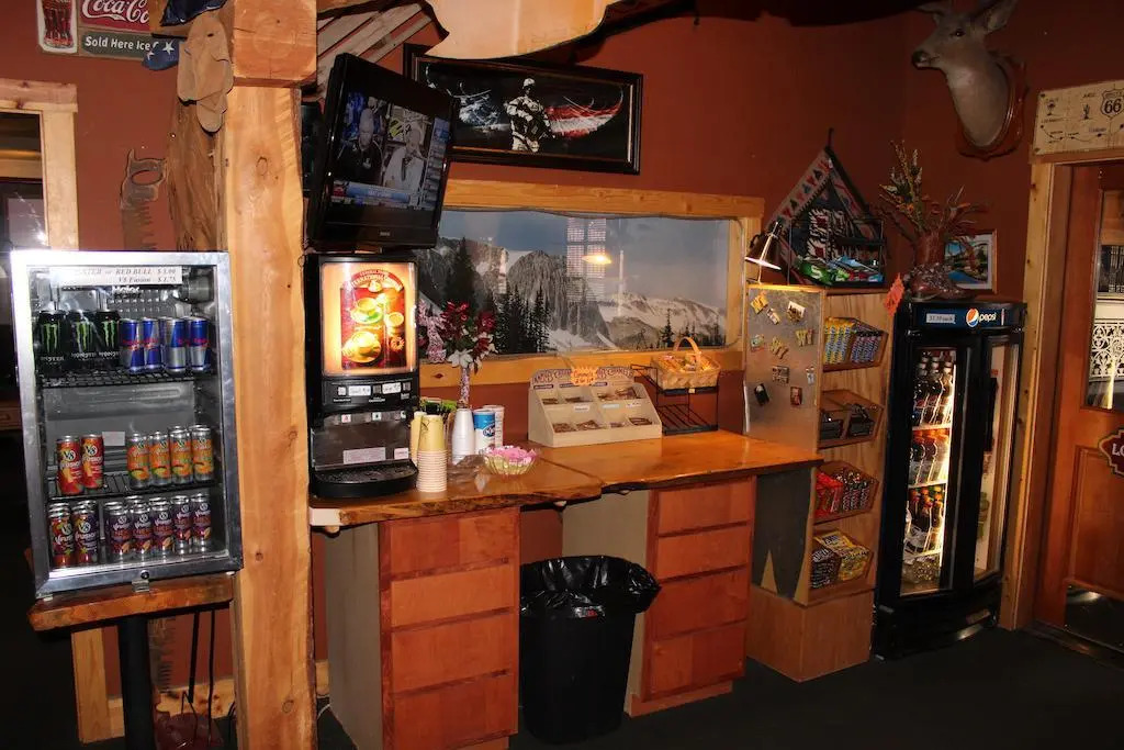 Old Corral Hotel & Steakhouse