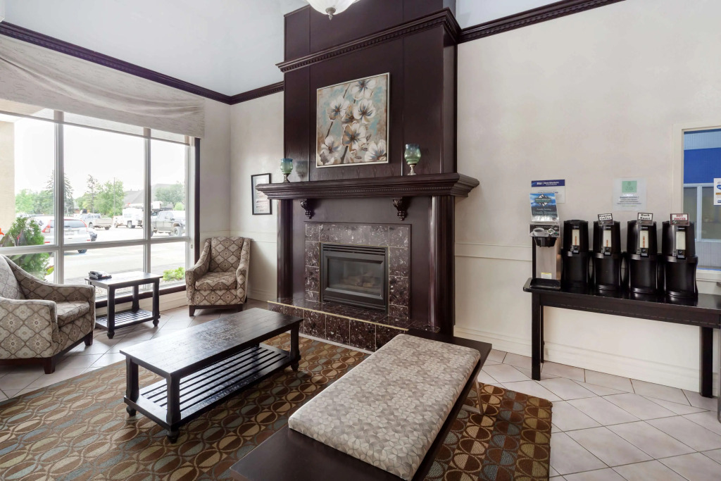 Best Western High Road Inn