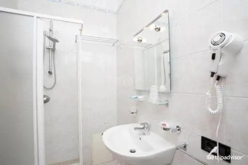 Porto Cesareo Air-conditioned Villa sleeps 12 Torre Lapillo