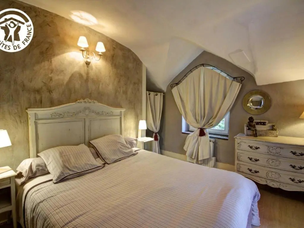 Gîte cosy pour 2 avec jardin et cheminée à Montbrison - FR-1-496-158