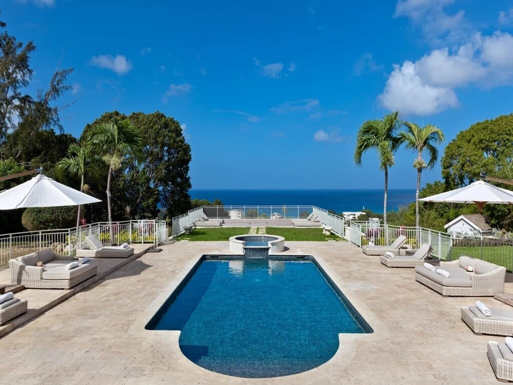 Sunny Vacation Villa 19