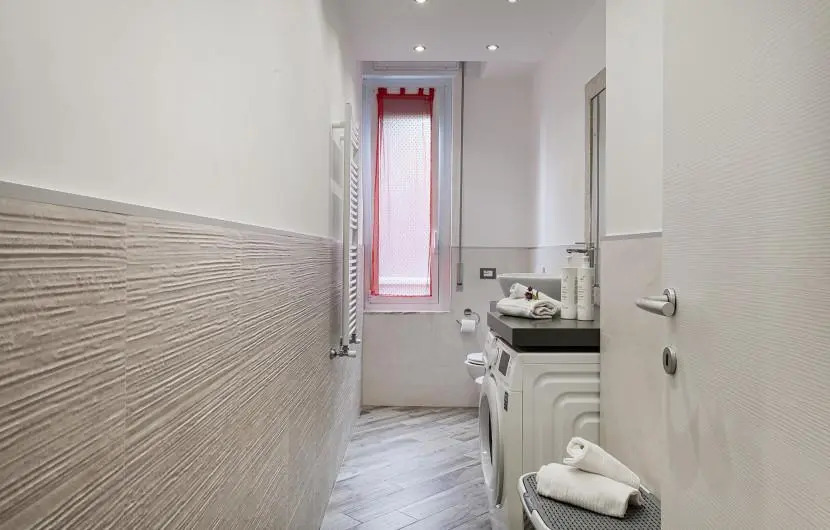 Flat 80M² 2 Bedrooms 1 Bathroom - Genoa