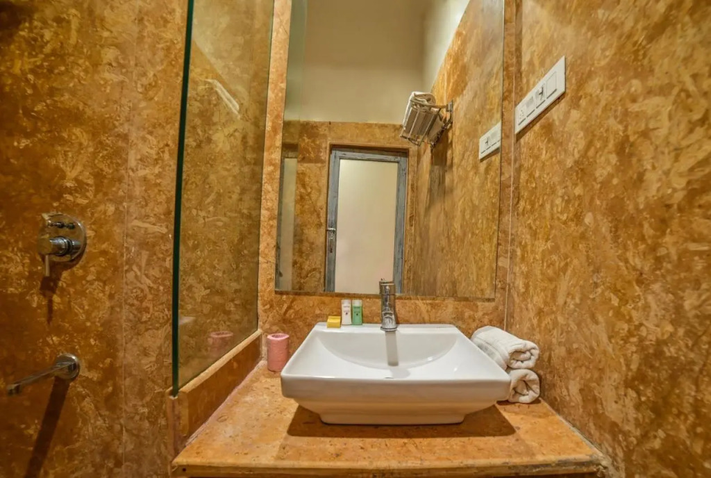 Garh Meera - A Sensational Boutique Hotel