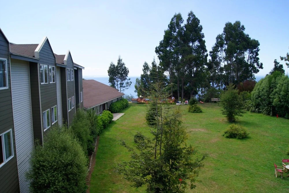 Hotel Borde Lago