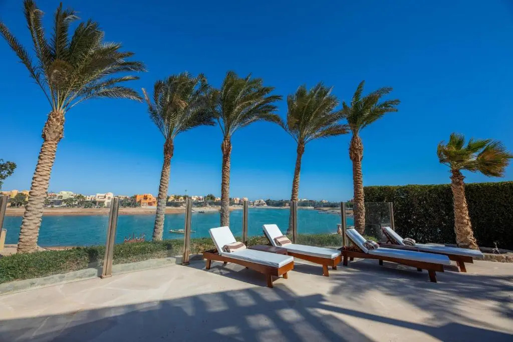Charming Lagoon Villa with pool Egyptian Style -Sabina 117