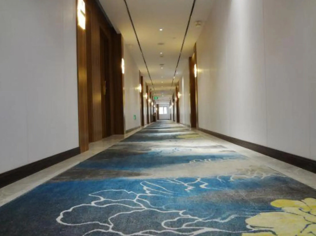 Wanting Hotel (Guangzhou Baiyun Railway Station Xinshi Baixin Plaza)