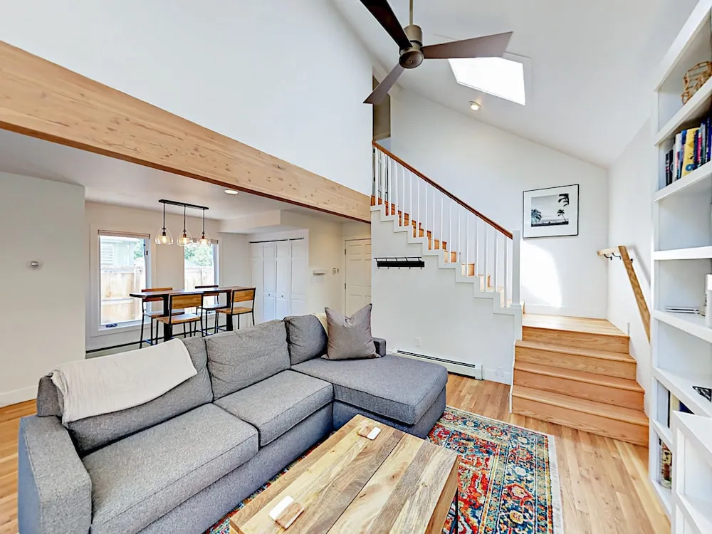 242 Hill Street House 3 Bedrooms 2 Bathrooms Home
