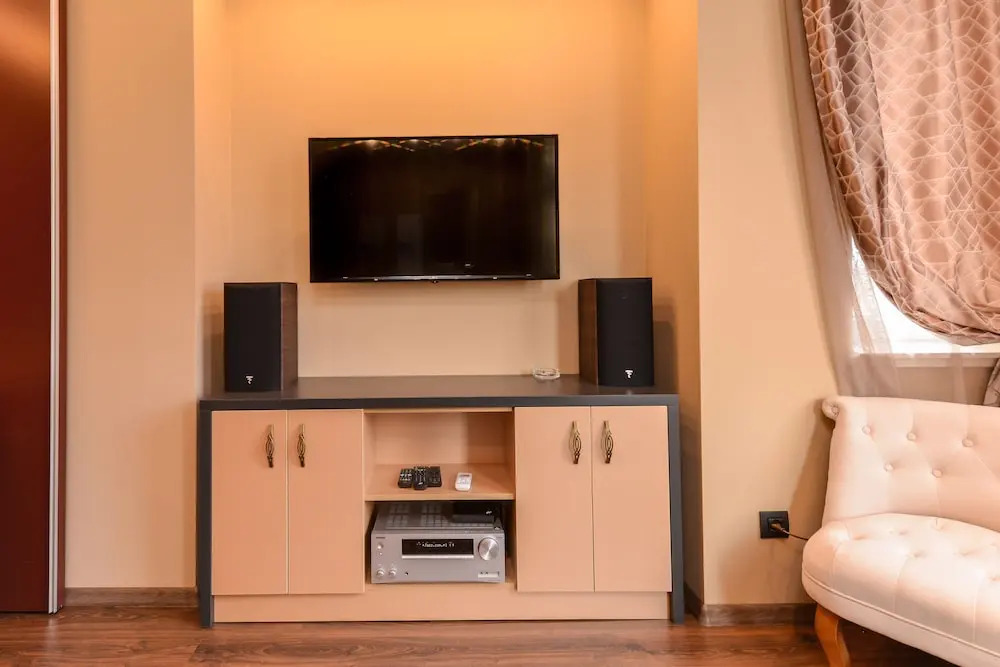 FM Luxury 2-BDR Apartment - Jazzy