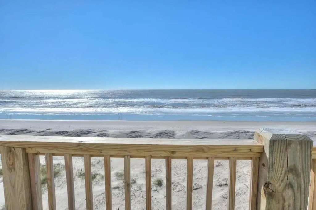Beach Plzzz