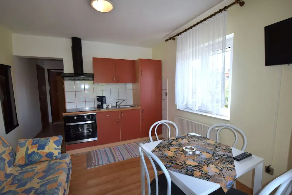 Apartments Frane