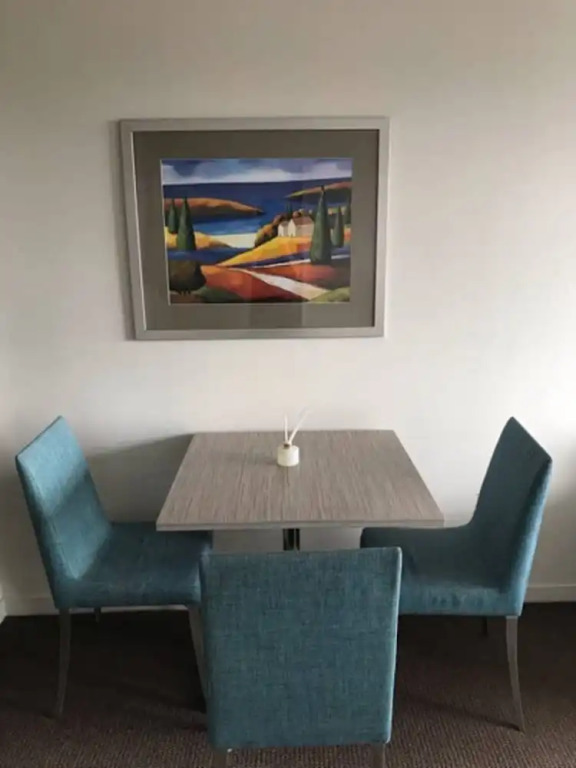 Modern 1 Bedroom Apartment in Eden Terrace