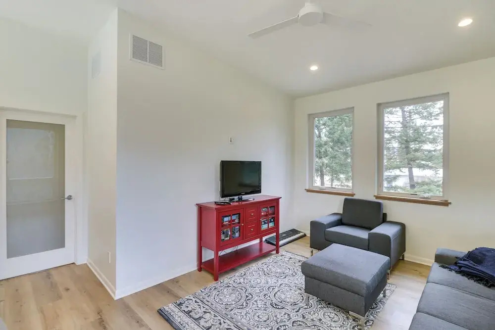 Columbia Falls Home w/ Patio: Near Glacier NP