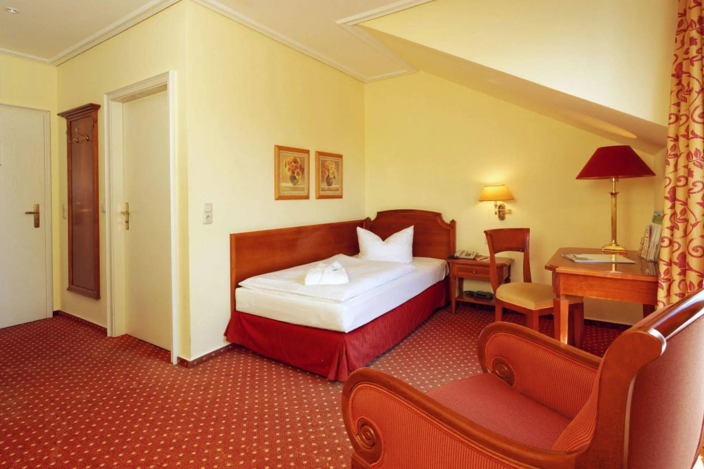 Parkhotel Am Glienberg by Fairway Hotels