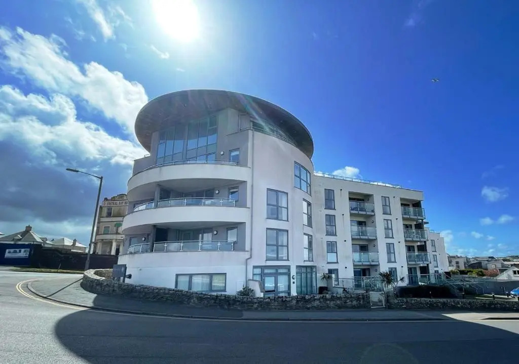 Ocean Gate 24