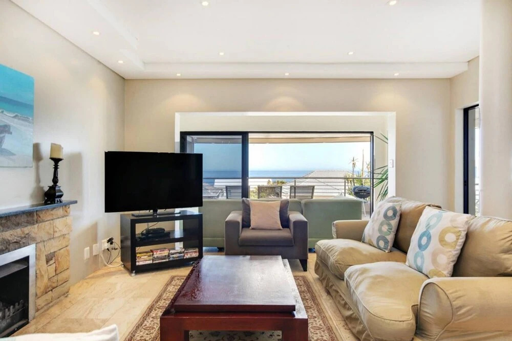 Bakoven Blue in Cape Town