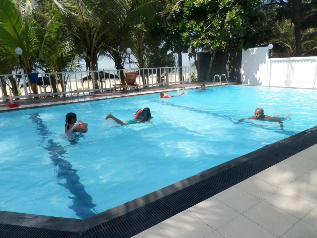 Lanka Beach Hotel