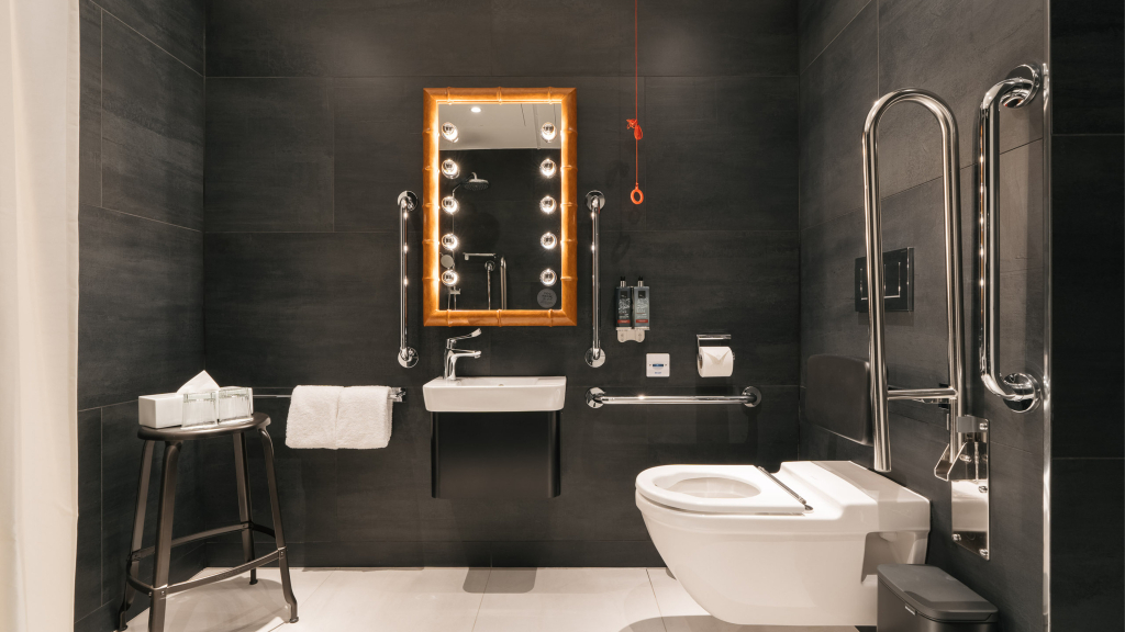 Ruby Stella Hotel London by IHG
