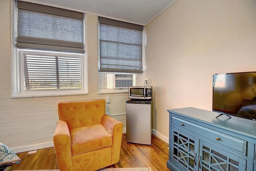 Beachhead Unit 6 condo