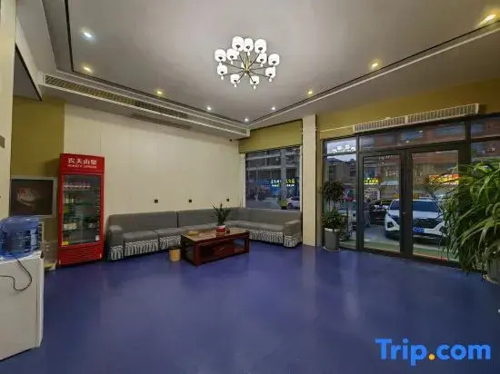 Yijia Homestay (Zhecheng Yigao)