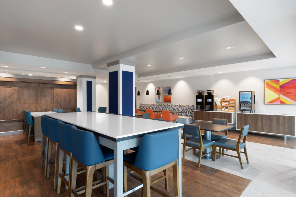 Holiday Inn Express Hotel & Suites Huntsville West - Research Park by IHG