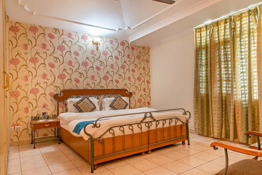 Sunpine Villa